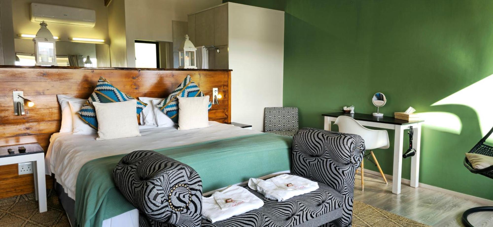 Elephant Hide Of Knysna Guest Lodge Экстерьер фото